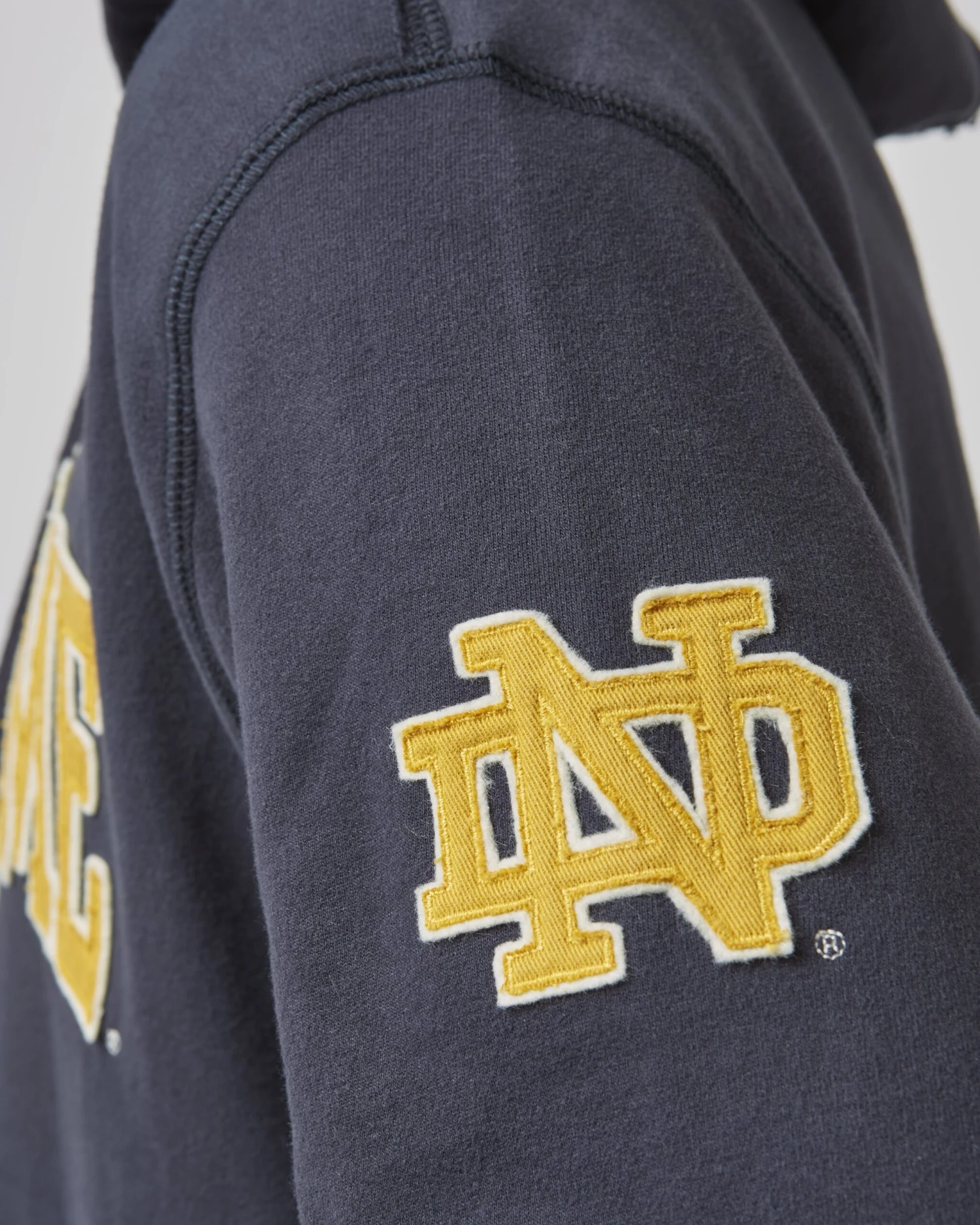 NOTRE DAME FIGHTING IRISH RELIC '47 HARRIS SCRIMMAGE HOOD - Image 7