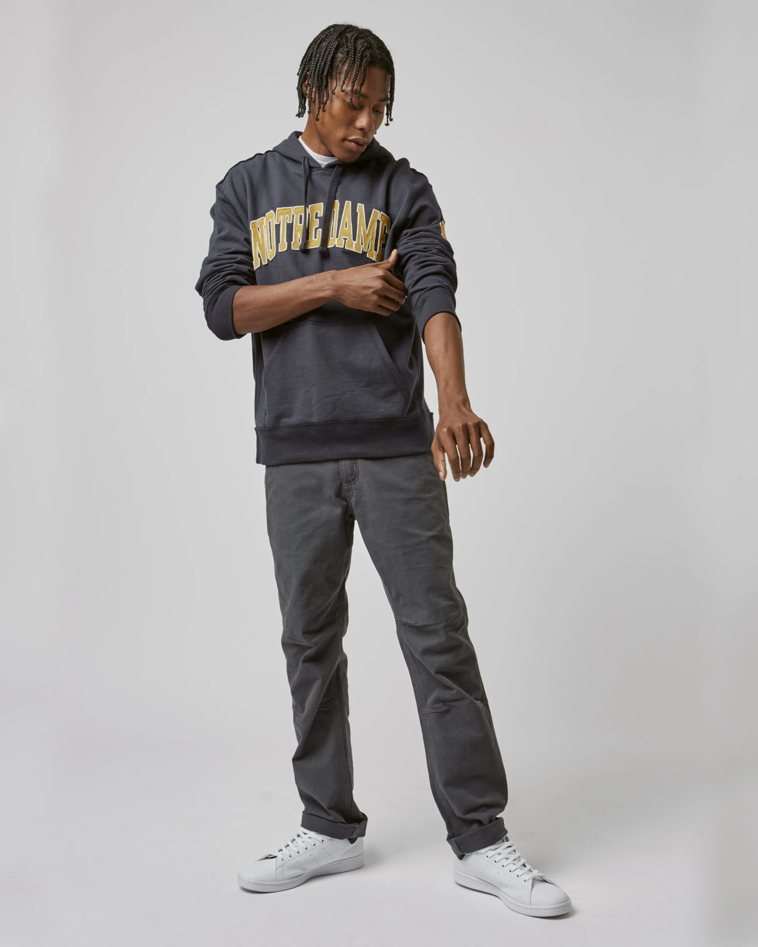 NOTRE DAME FIGHTING IRISH RELIC '47 HARRIS SCRIMMAGE HOOD - Image 2