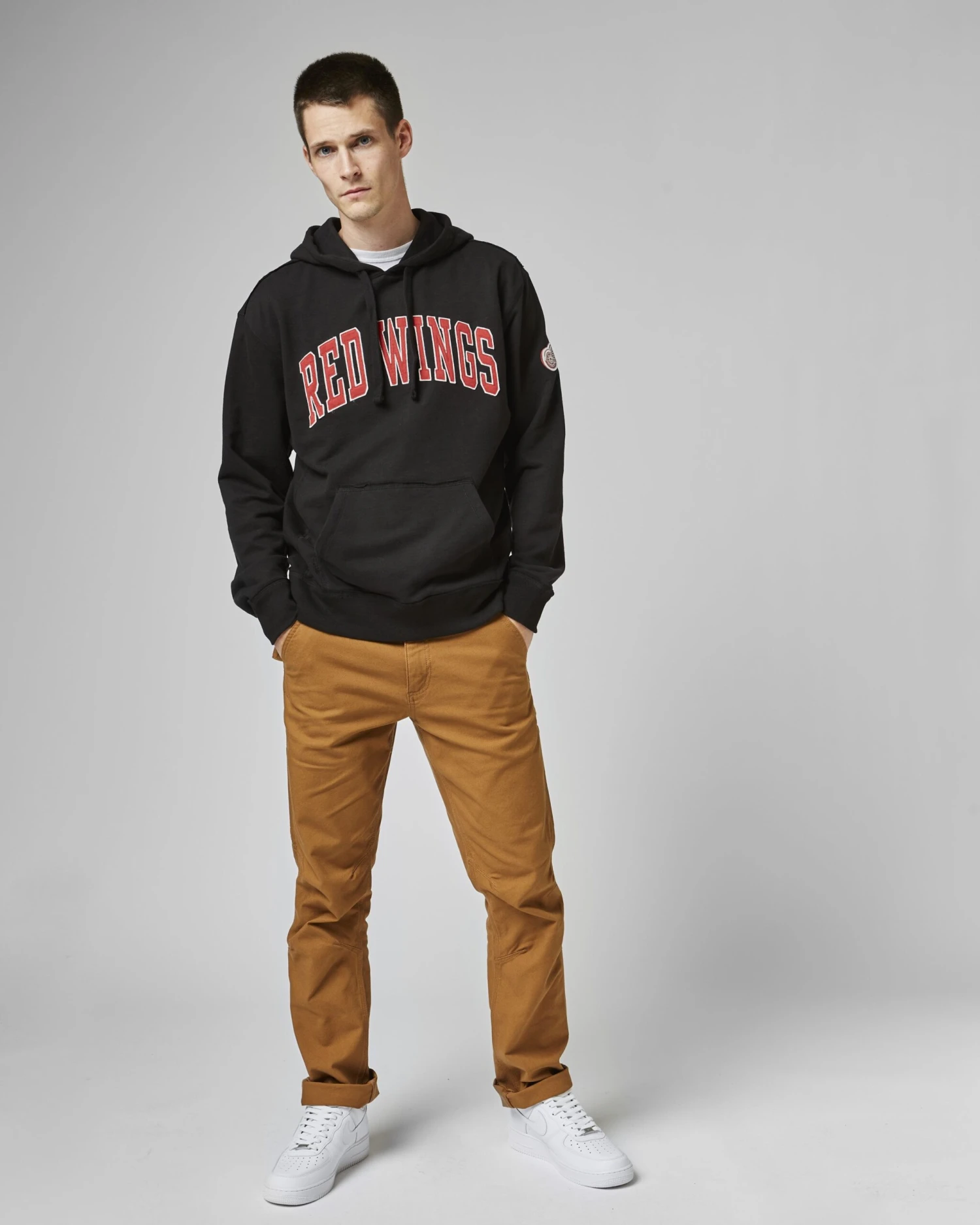 DETROIT RED WINGS RELIC '47 HARRIS SCRIMMAGE HOOD - Image 2